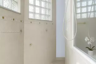 14032 NW 15th Dr, Pembroke Pines, FL 33028 - Photo 18