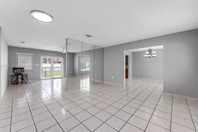 10121 SW 4th St, Miami, FL 33174 - Photo 8