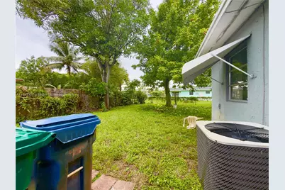 3411 NW 5th Ct, Lauderhill, FL 33311 - Photo 12