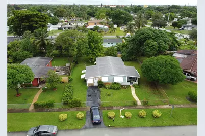 3411 NW 5th Ct, Lauderhill, FL 33311 - Photo 14