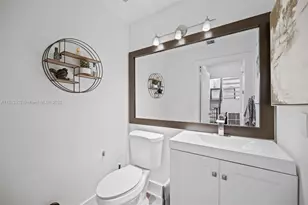 139 SW 159th Way, Sunrise, FL 33326 - Photo 28