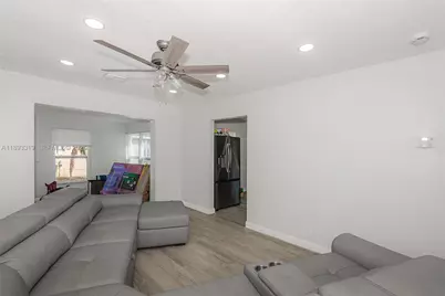 442 SW 22nd Ave, Fort Lauderdale, FL 33312 - Photo 6