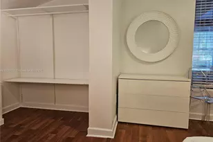 622 15th St, Miami Beach, FL 33139 - Photo 24