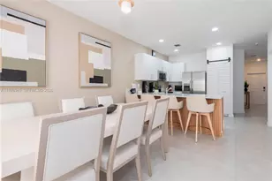 204 SW 159th Pl, Pembroke Pines, FL 33027 - Photo 8
