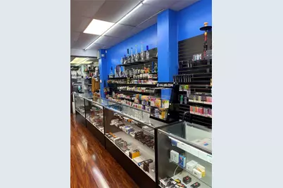 1911 Hollywood Blvd, Hollywood, FL 33020 - Photo 10