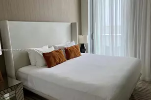 4111 S Ocean Dr, Hollywood, FL 33019 - Photo 8