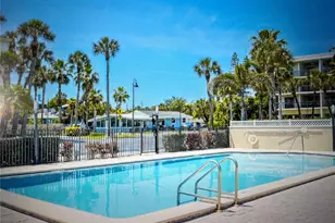 3111 Pass a Grille Way, Saint Petersburg, FL 33706 - Photo 18