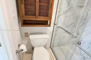 3111 Pass a Grille Way, Saint Petersburg, FL 33706 - Photo 8