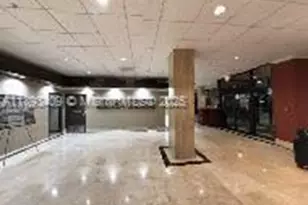 400 Kings Point Dr, Sunny Isles Beach, FL 33160 - Photo 2