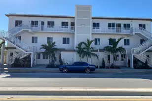 10250 NW 66th St, Doral, FL 33178 - Photo 30