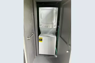 2670 W 76th St #101, Hialeah, FL 33016 - Photo 28