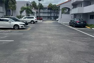 2670 W 76th St, Hialeah, FL 33016 - Photo 32