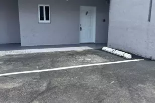 2670 W 76th St, Hialeah, FL 33016 - Photo 34