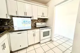 4920 NW 79th Ave, Doral, FL 33166 - Photo 4