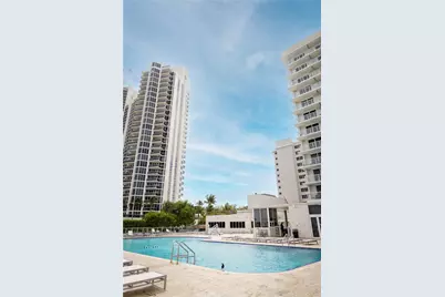 19201 Collins Ave #720, Sunny Isles Beach, FL 33160 - Photo 26