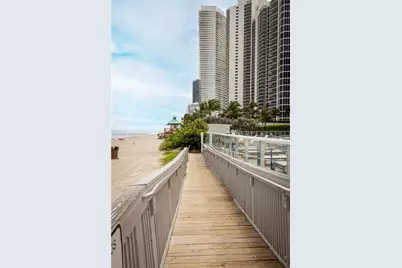 19201 Collins Ave #720, Sunny Isles Beach, FL 33160 - Photo 32
