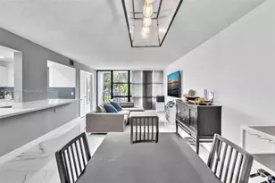 1000 Parkview Dr, Hallandale Beach, FL 33009 - Photo 8