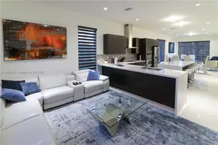 10501 NW 66th St, Doral, FL 33178 - Photo 4