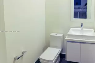 10501 NW 66th St, Doral, FL 33178 - Photo 26