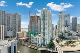 41 SE 5th St, Miami, FL 33131 - Photo 30