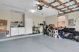 10470 SW 16th St, Pembroke Pines, FL 33025 - Photo 30