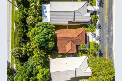 10470 SW 16th St, Pembroke Pines, FL 33025 - Photo 46