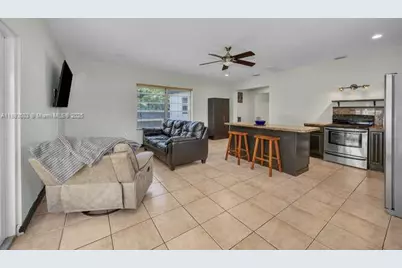 6457 SW 14th St, West Miami, FL 33144 - Photo 14