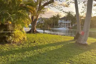 11820 SW 69th Ct, Pinecrest, FL 33156 - Photo 6