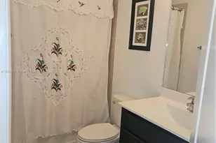 18964 SW 135th Ave, Miami, FL 33177 - Photo 12