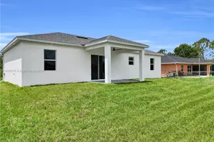 3202 41st St W, Lehigh Acres, FL 33971 - Photo 4