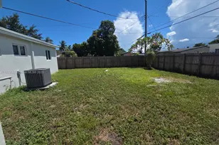 2615 NW 62nd Ave, Margate, FL 33063 - Photo 16