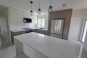 2615 NW 62nd Ave, Margate, FL 33063 - Photo 6