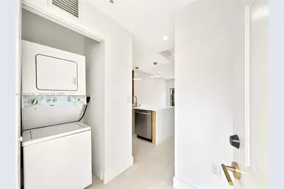 7985 NW 8th St #109A, Miami, FL 33126 - Photo 4