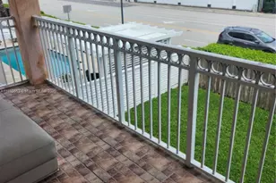 18031 NW 87th Ct, Hialeah, FL 33018 - Photo 14