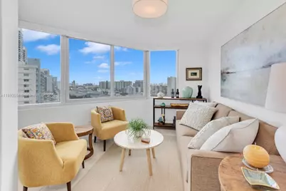 7135 Collins Ave #1126, Miami Beach, FL 33141 - Photo 6