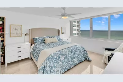 7135 Collins Ave #1126, Miami Beach, FL 33141 - Photo 18