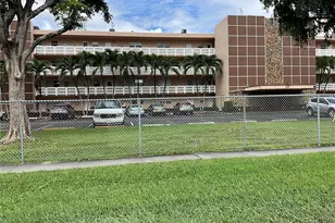 201 SE 11th Terrace, Dania Beach, FL 33004 - Photo 1