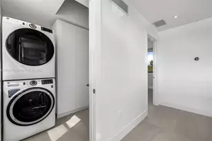 3300 SW 27th Terrace, Miami, FL 33133 - Photo 60