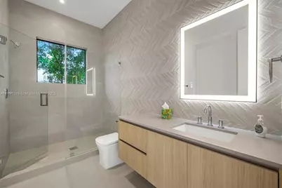 3300 SW 27th Ter #3300, Miami, FL 33133 - Photo 28