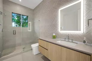 3300 SW 27th Terrace, Miami, FL 33133 - Photo 28