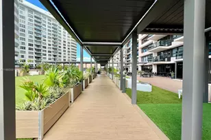 5225 Collins Ave, Miami Beach, FL 33140 - Photo 20