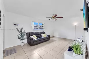 8820 SW 27th St, Miami, FL 33165 - Photo 18
