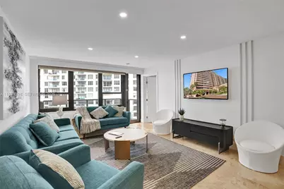 5225 Collins Ave #1411, Miami Beach, FL 33140 - Photo 10