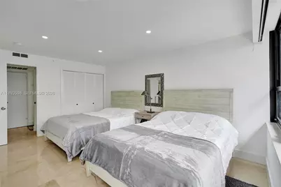 5225 Collins Ave #1411, Miami Beach, FL 33140 - Photo 24