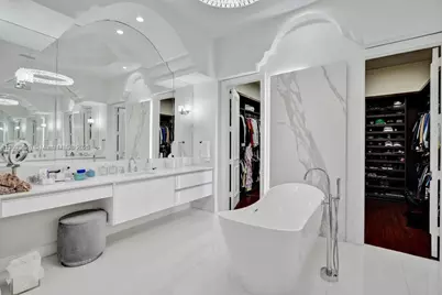 1516 Island Blvd, Aventura, FL 33160 - Photo 68