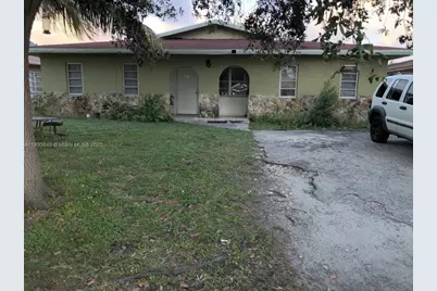 4610 SW 43rd Ter, Dania Beach, FL 33314 - Photo 1