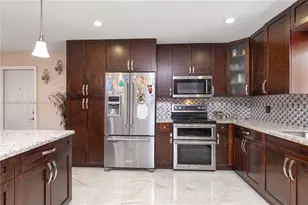 19501 SW 236th St, Homestead, FL 33031 - Photo 14