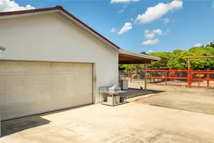 19501 SW 236th St, Homestead, FL 33031 - Photo 36