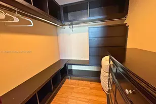 275 NE 18th St, Miami, FL 33132 - Photo 12