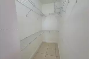 5271 SW 8th St, Miami, FL 33134 - Photo 8